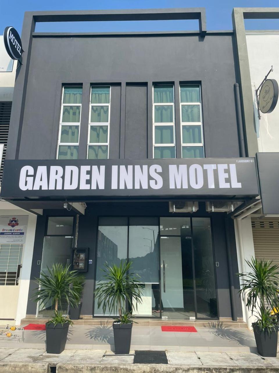 Garden Inns Motel Kangar Exteriér fotografie