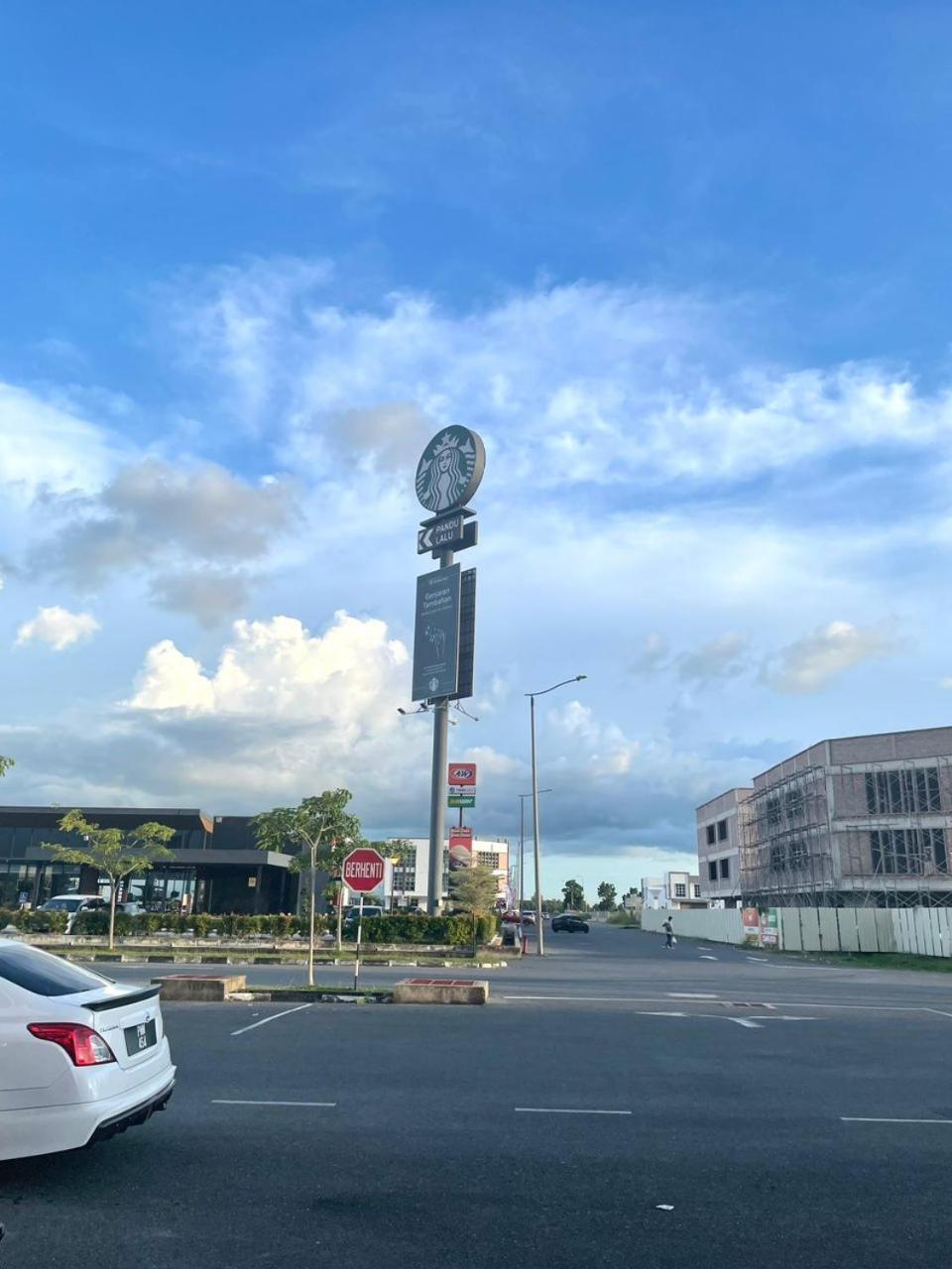 Garden Inns Motel Kangar Exteriér fotografie